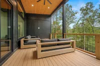 New Modern House on Lake Adger near TIEC, Vineyards, Orchards, Biltmore and more