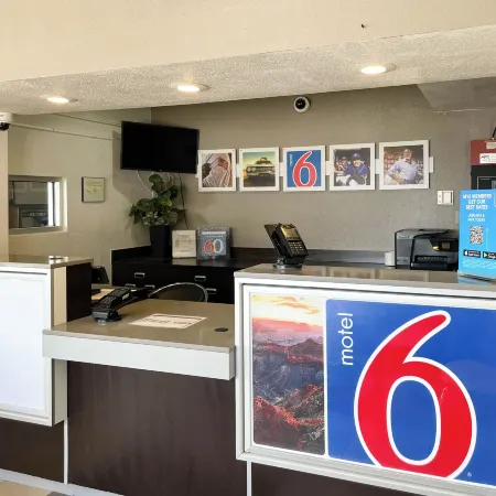 Motel 6 Cheyenne, WY