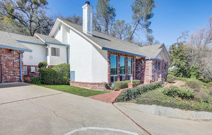 Pet-Friendly Jackson Wine Country Home w/ Pool!