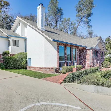Pet-Friendly Jackson Wine Country Home w/ Pool!
