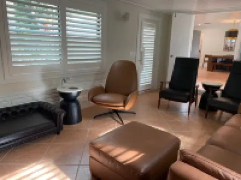 3-Bedroom Dog Lovers' Retreat in Charming Vero Beach