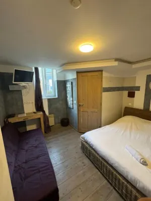 Hôtel de France Hotels near Stade Bollaert-Delelis