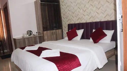 Hotel Bansal Residency - Hostels