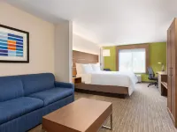 Holiday Inn Express & Suites MERCED - YOSEMITE NATL PK AREA by IHG Hotels in Merced