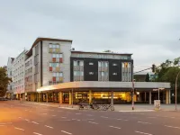 Quentin Boutique Hotel Hotels near Admiralspalast