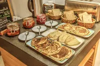 Holiday Inn PLOVDIV by IHG - breakfast