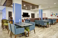 Holiday Inn Express EVANSVILLE by IHG - 朝食