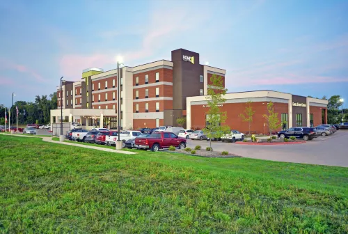 Home2 Suites by Hilton Dallas DeSoto Hotels in DeSoto