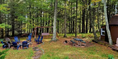 Getaway in the Hideout, Spacious 4BR Hideout Home w/ Deck, Resort Amenities