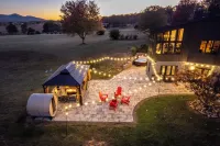 Luxury Estate with Mountain View and Privacy