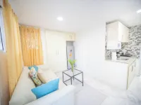 2 Guests 1Bed Studio 3Min to Beach and Main Street - 3-نجوم