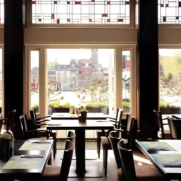 Amrâth Hotel DuCasque Отели рядом с достопримечательностью «Коммелквартир»