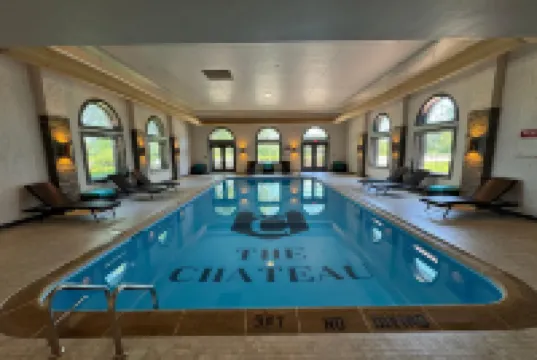 The Chateau Bloomington Hotel and Conference Center ブルーミントンのホテル