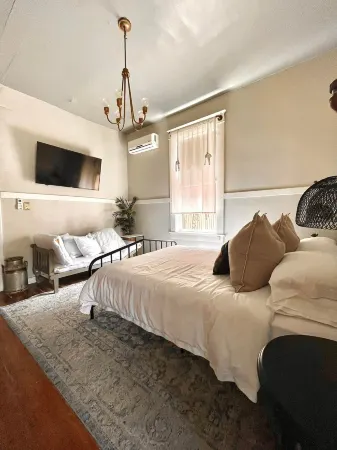 Cozy Casa Mina 1Br Near Downtown Parking Отели рядом с достопримечательностью «Университет Техас в Эль-Пасо»