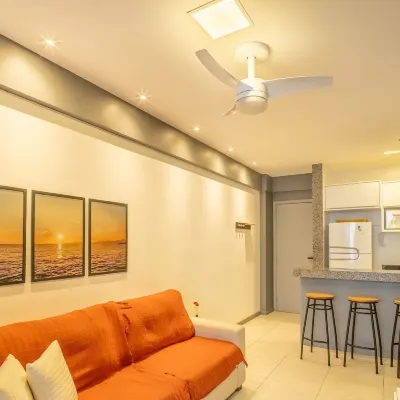 Apart in Condo w/ Pool and Gym Ste0312 Отели рядом с достопримечательностью «Маяк Прайя-да-Барра»