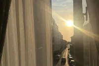 1ベッド ロイヤル エスケープ - シティ セントラル, WiFi のホテル