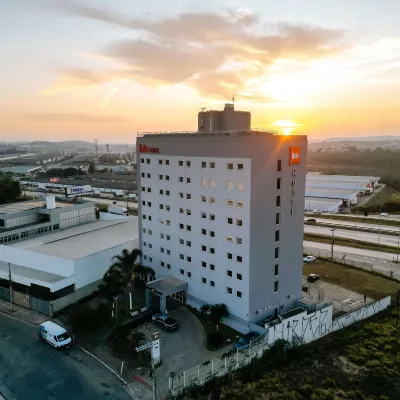 ibis Contagem Ceasa Hotels near Zoo