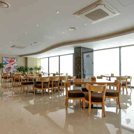 Royal Prime Hotel