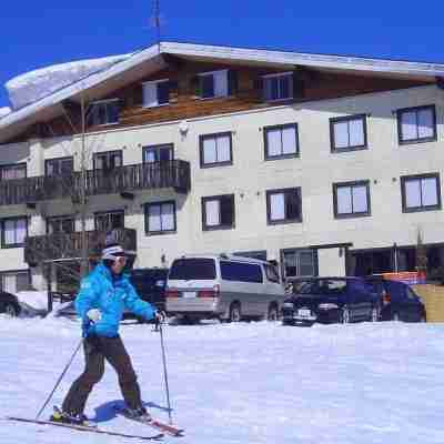 星降る高原の小さなホテル 白馬ベルグハウス Hotel Exterior