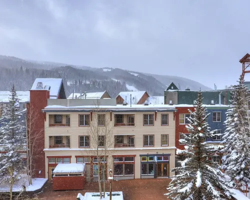 Premier Silver Mill 8281-2Br-Walk to Slopes! Kids Ski Free! 2 Bedroom Condo by Redawning Hotels in Dillon