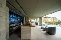 Oceanphere Villa by Prop Hopper - Barer