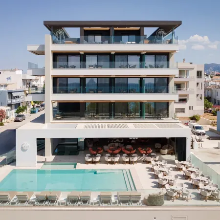 Avant Blue Boutique Hotel