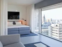 Urban Residences Rotterdam Отели рядом с достопримечательностью «Фуд-корт Market Hall»