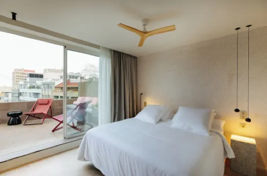 塔羅聖克魯斯酒店