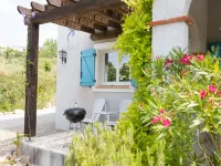 Stylish Family Villa in Félines