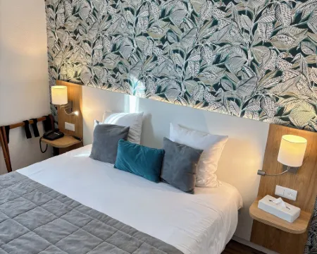Hôtel le Pavillon de Saint-Lô - Anciennement Lunotel Hotels in Manche