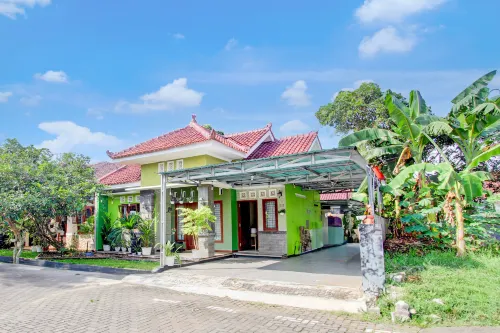 Hotel O Homestay Koe Syariah Hotels in Sokaraja