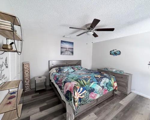 Beautiful 2/2 townhome across from world class Lake Okeechobee Bass fishing ! โรงแรมในโอกีโชบี