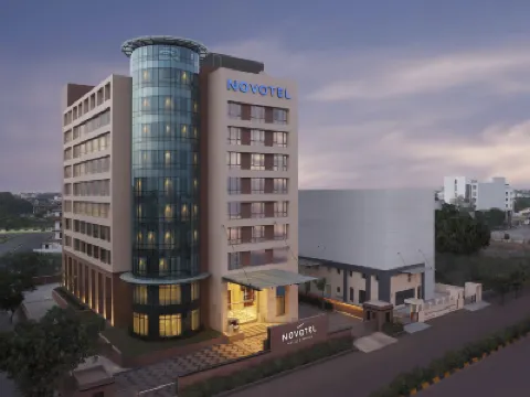 Novotel Lucknow Gomti Nagar Hotels in 