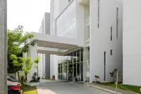 De Green Inn @Aeropolis Hotels in Neglasari