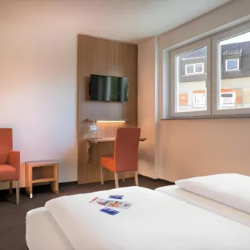 Garner Hotel Stuttgart - Zuffenhausen by IHG