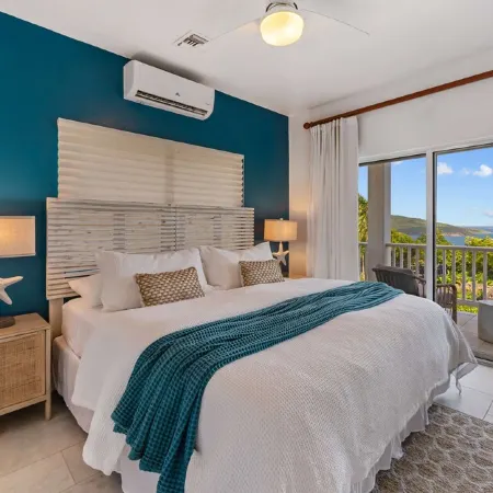 Stunning 360° Views of Magens Bay, St.John & BVI's. Luxury 6 bedroom villa