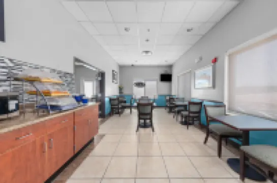 Days Inn by Wyndham Salado