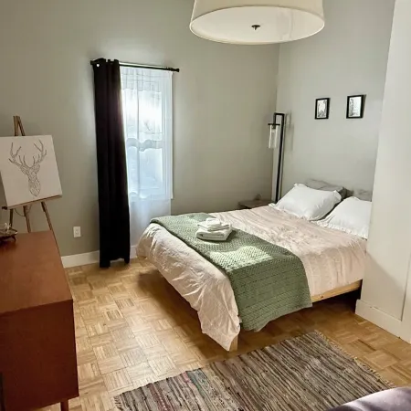 Your cozy home away from home, close to subway and downtown Boston