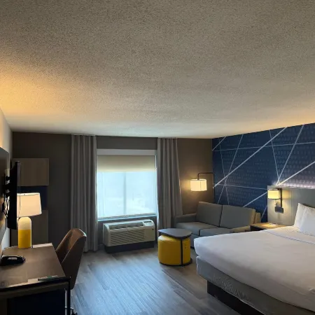 Comfort Inn & Suites Danbury-Bethel