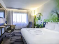 Novotel Wroclaw Centrum Hotels near Krzyki