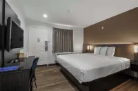 Studio 6 Suites Escondido CA - 2-Star