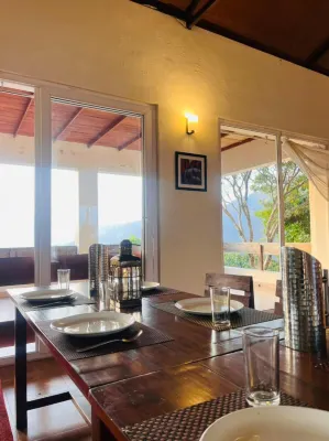 Auranya: the Himalayan Jungle Retreat - Parkering