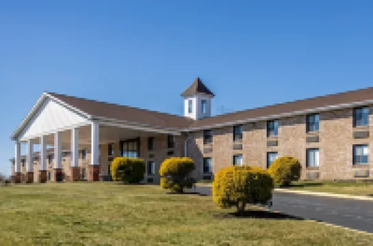 Quality Inn Enola - Harrisburg Hoteles en 