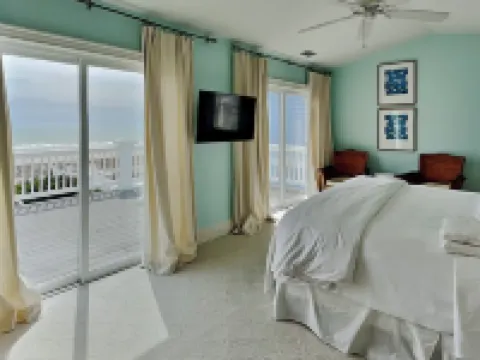 Oceans 111 Hotels in Topsail