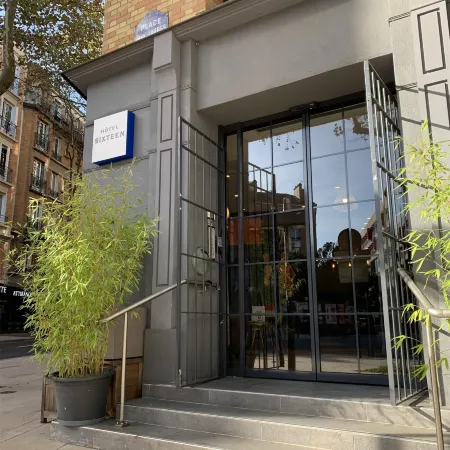 Hotel Sixteen Paris Montrouge