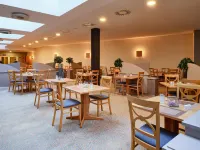 漢諾威YORS酒店 - 早餐