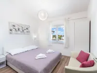 Apartments Baras Hotels in Nin