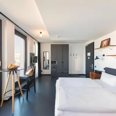 Brera Serviced Apartments Munich Schwabing Отели рядом с достопримечательностью «Площадь Хоэнцоллернплац»