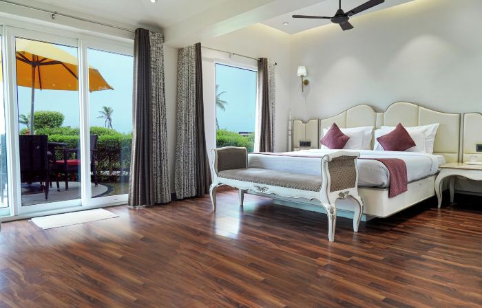 Hotel Holiday Resort