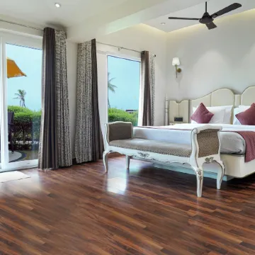 Hotel Holiday Resort